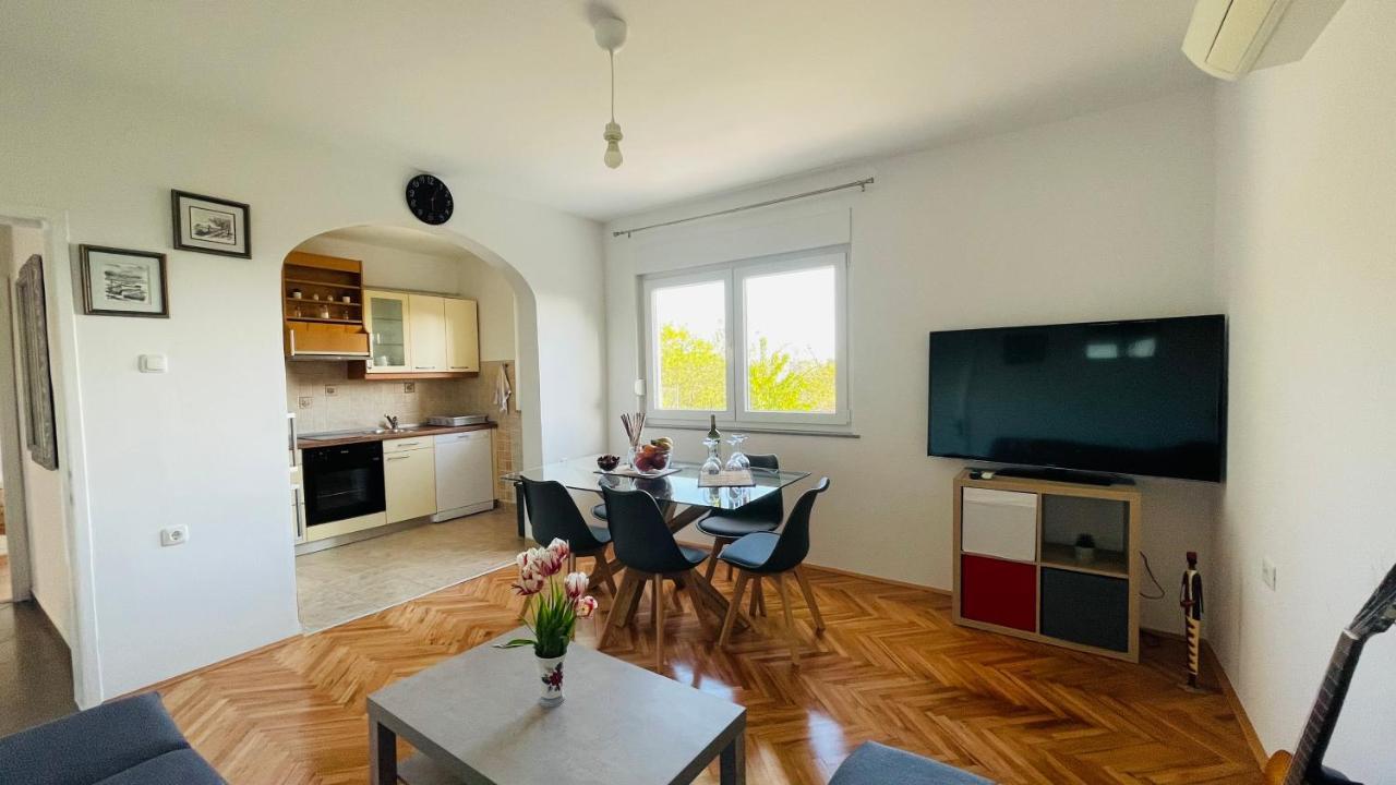Apartment Iva Рийека Екстериор снимка