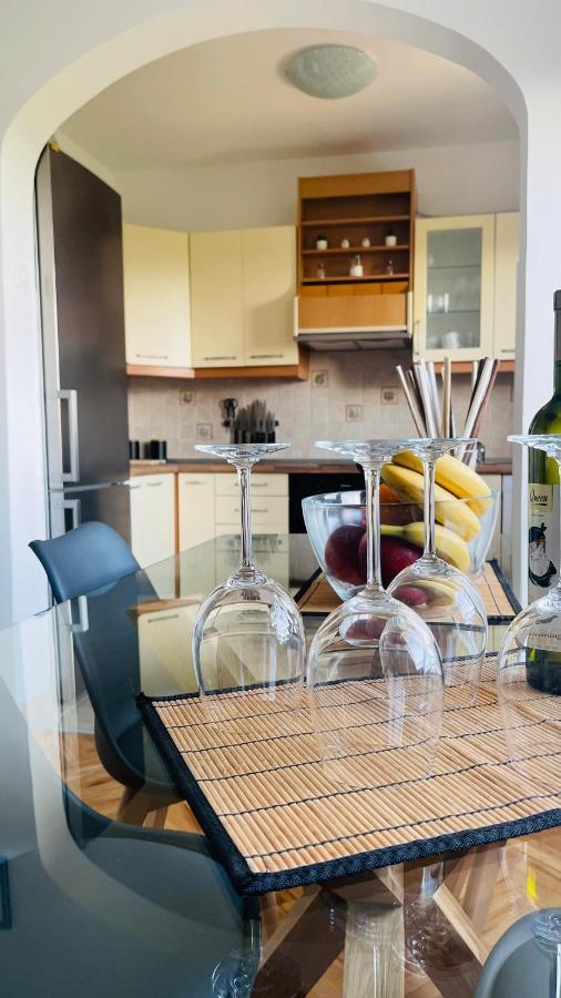 Apartment Iva Рийека Екстериор снимка