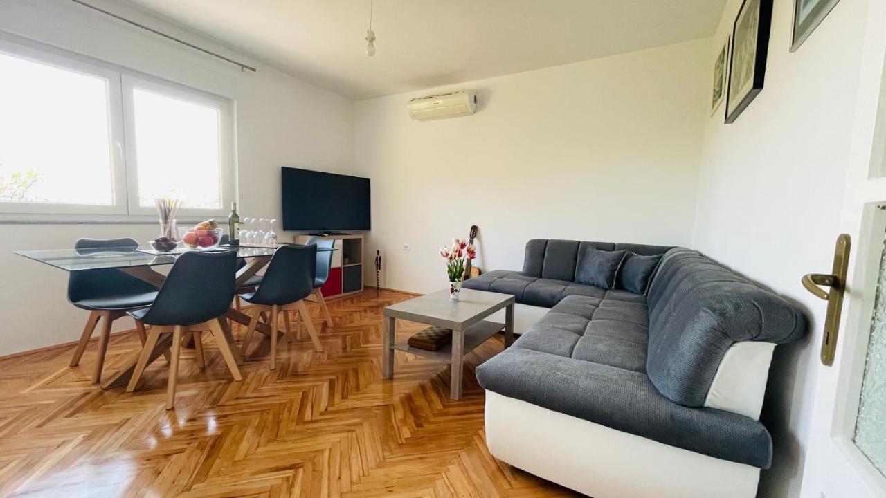 Apartment Iva Рийека Екстериор снимка